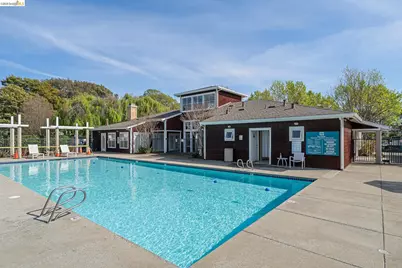 24 Bayside Ct, Richmond, CA 94804 - Photo 36