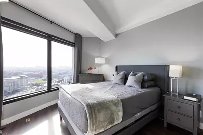 6363 Christie Ave. #2327, Emeryville, CA 94608 - Photo 14