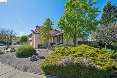 211 Meadowlark Way, Hercules, CA 94547 - Photo 2