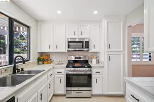 211 Meadowlark Way, Hercules, CA 94547 - Photo 16