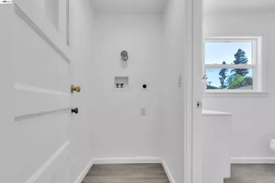 22354 Western Blvd, Hayward, CA 94541 - Photo 20