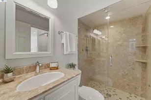 32471 Lake Ree St, Fremont, CA 94555 - Photo 10