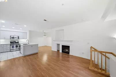 4132 Clarinbridge Cir, Dublin, CA 94568 - Photo 8