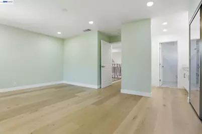 124 Erin Dr, Vallejo, CA 94589 - Photo 12