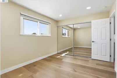124 Erin Dr, Vallejo, CA 94589 - Photo 10
