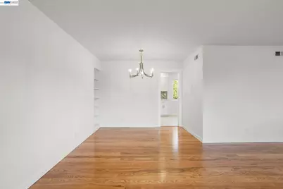 2526 Oakes Dr, Hayward, CA 94542 - Photo 26