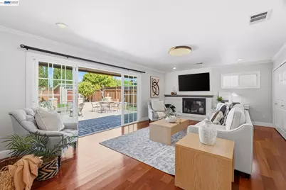 38048 Palmer Dr, Fremont, CA 94536 - Photo 8