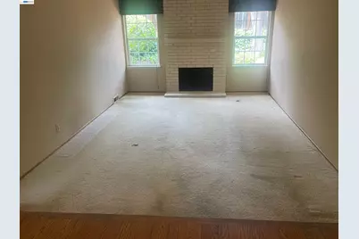 7819 Highland Oaks Dr, Pleasanton, CA 94588 - Photo 2