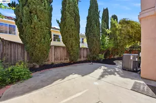 110 Pear Ln, Union City, CA 94587 - Photo 32