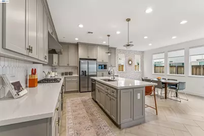 133 Frost Dr, Mountain House, CA 95391 - Photo 14