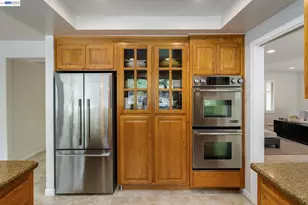 18540 Mesa Verde Way, Castro Valley, CA 94552 - Photo 10