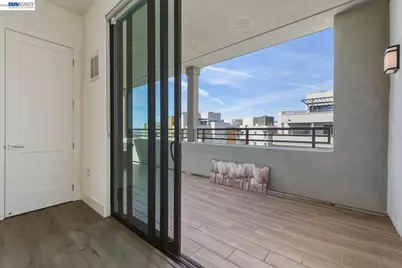 1748 Kilowatt Way #402, Fremont, CA 94539 - Photo 20