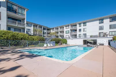 8 Admiral Dr #A229, Emeryville, CA 94608 - Photo 40