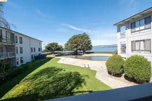 8 Admiral Dr, Emeryville, CA 94608 - Photo 32