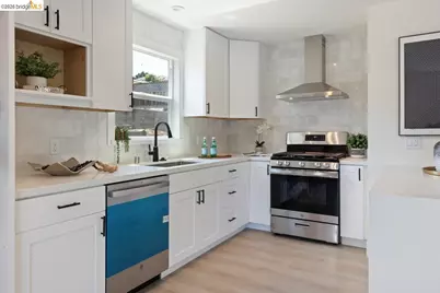 1923 Thompson Ln, El Sobrante, CA 94803 - Photo 18