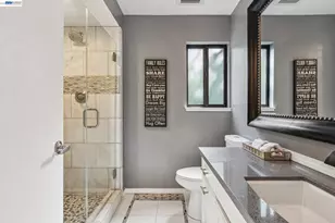 44 Hagen Oaks Ct, Alamo, CA 94507 - Photo 36