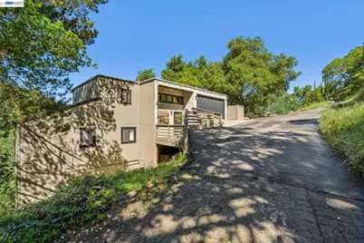 44 Hagen Oaks Ct, Alamo, CA 94507 - Photo 46