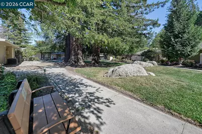 2705 Ptarmigan Dr #2, Walnut Creek, CA 94595 - Photo 48