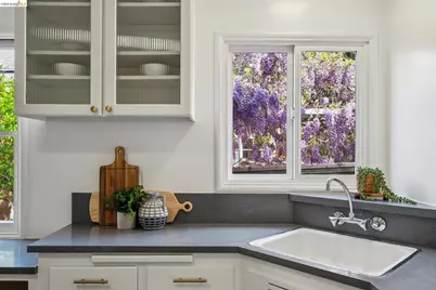 118 Ramona Ave, El Cerrito, CA 94530 - Photo 22