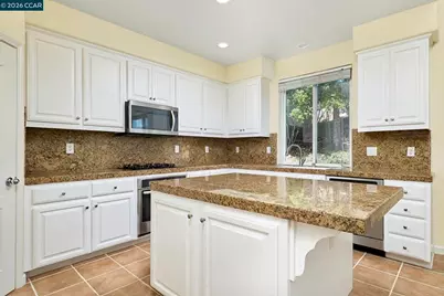 2919 Carlingford Ln, Vallejo, CA 94591 - Photo 4