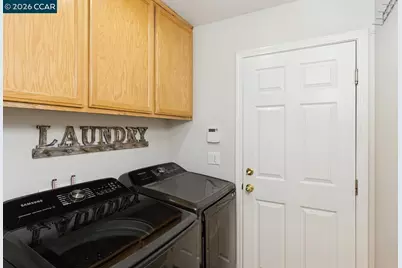 592 Ross Circle, Martinez, CA 94553 - Photo 18