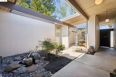 3736 Barrington Dr, Concord, CA 94518 - Photo 6