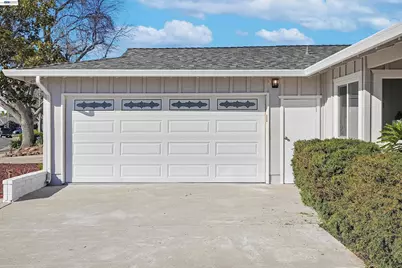 3221 Llano St, San Mateo, CA 94403 - Photo 4