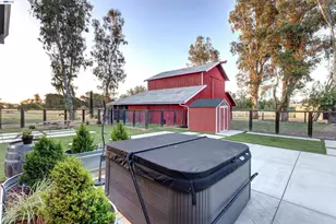 35600 Lasiandra Ln, Davis, CA 95616 - Photo 24