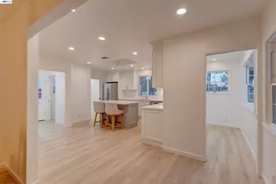 35600 Lasiandra Ln, Davis, CA 95616 - Photo 8