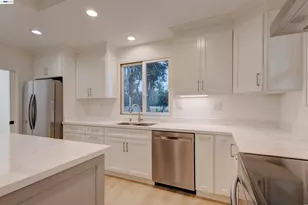 35600 Lasiandra Ln, Davis, CA 95616 - Photo 6