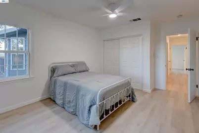 35600 Lasiandra Ln, Davis, CA 95616 - Photo 14