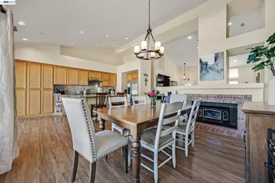 5873 Rainflower Dr, Livermore, CA 94551 - Photo 10