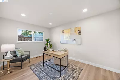 2151 Elm St, Livermore, CA 94551 - Photo 18