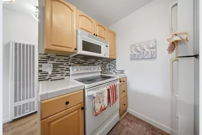 4081 Clayton Rd. #118, Concord, CA 94521 - Photo 8