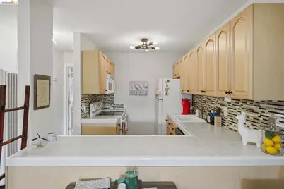 4081 Clayton Rd. #118, Concord, CA 94521 - Photo 10