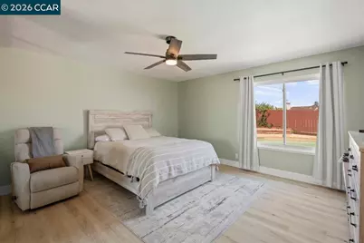 118 Cottonwood Ct, Hercules, CA 94547 - Photo 14