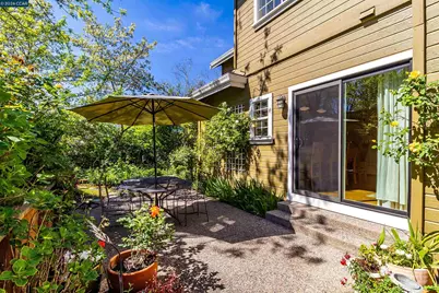 408 Fraga Ct, Martinez, CA 94553 - Photo 6