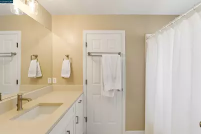 408 Fraga Ct, Martinez, CA 94553 - Photo 42