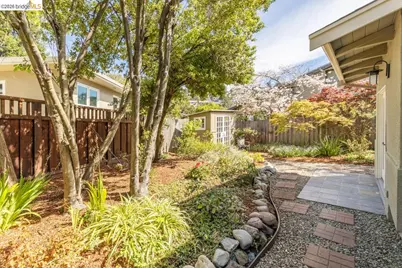 71 Norwood Ave, Kensington, CA 94707 - Photo 50