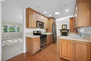 30245 Treeview St, Hayward, CA 94544 - Photo 22