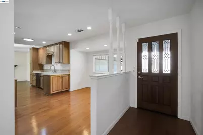 30245 Treeview Street, Hayward, CA 94544 - Photo 10