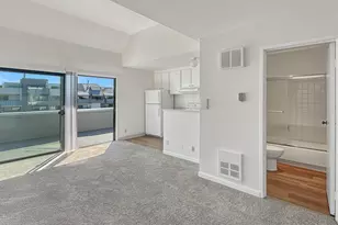 5 Embarcadero West, Oakland, CA 94607 - Photo 2