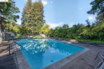 1305 Boulevard Way #APT 303, Walnut Creek, CA 94595 - Photo 20