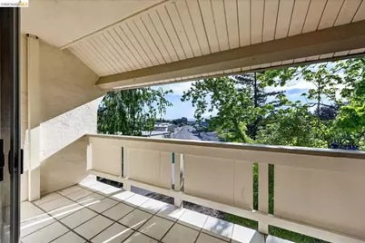 1305 Boulevard Way #APT 303, Walnut Creek, CA 94595 - Photo 16