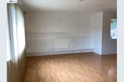 2840 Norcade Cir, Sacramento, CA 95826 - Photo 2