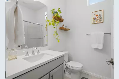 440 Pawnee Ln, Alameda, CA 94501 - Photo 20