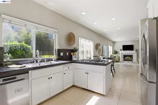 780 Avante Pl, Morgan Hill, CA 95037 - Photo 14