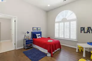 780 Avante Pl, Morgan Hill, CA 95037 - Photo 24