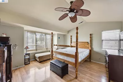20667 Blossom Cmn, Hayward, CA 94541 - Photo 8