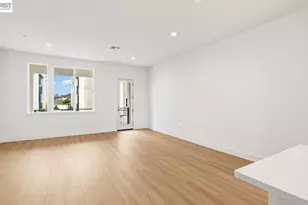 1925 Grand St, Alameda, CA 94501 - Photo 16